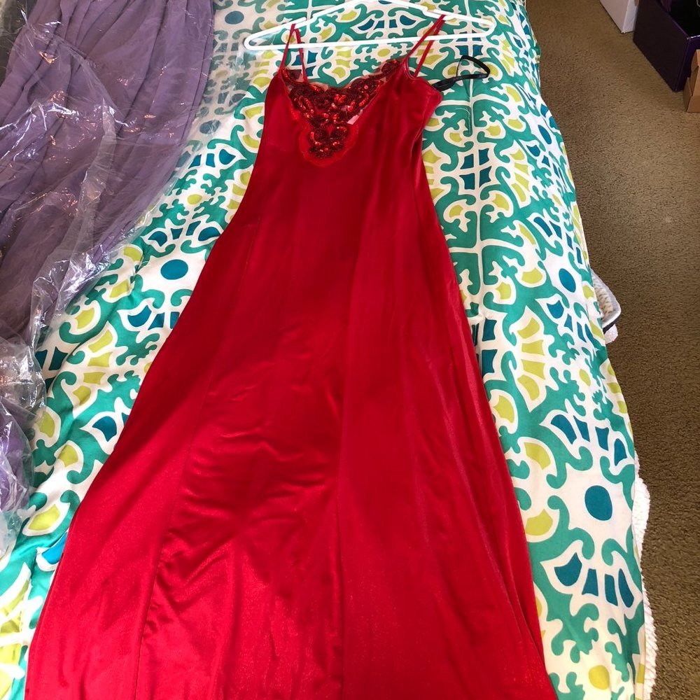 ECCO MI - Long Red Evening Dress